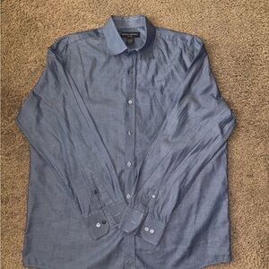 Banana Republic. Men's Blue Button-Up Shirt. Size L